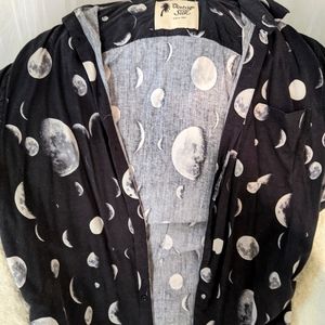 Vintage Silk Moon Print Short Sleeve Button Up